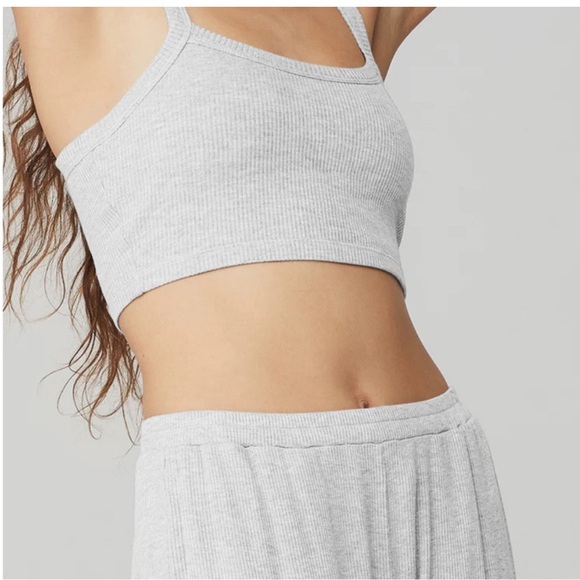ALO Yoga Ribbed Crop Whisper Bra Tank - Picture 2 of 8